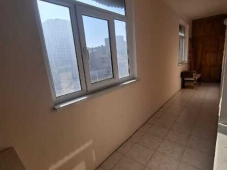 2-комн. вторичка - м. Насими - 52 м²