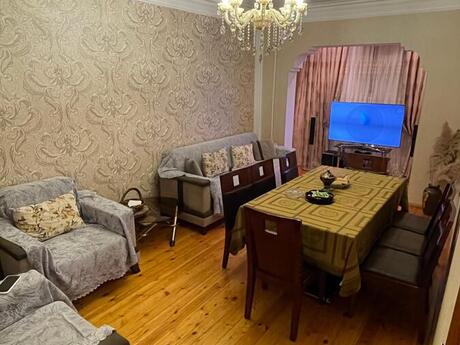 Объявление №6043639 - Баку, пос. 9-й мкр, 4-комн., 105 м², 6/9 этаж