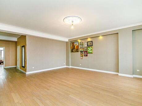 3 otaqlı yeni tikili - Nizami m. - 153 m²