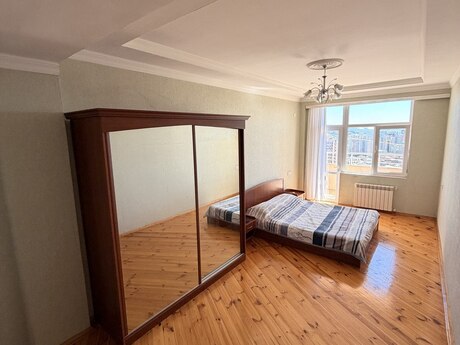 2 otaqlı yeni tikili - 8 Noyabr m. - 100 m²