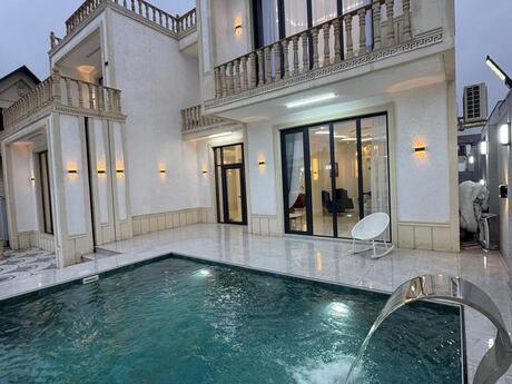 5 otaqlı həyət evi/bağ evi - Mərdəkan q. - 250 m²
