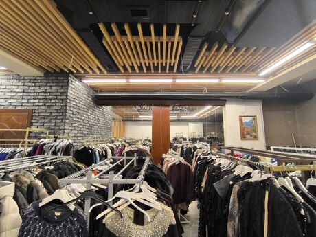 Obyekt - İnşaatçılar m. - 60 m²