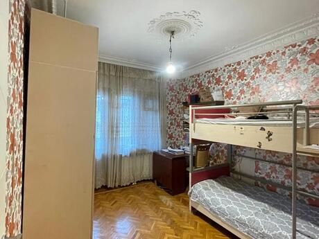 5 otaqlı köhnə tikili - Azadlıq Prospekti m. - 120 m²