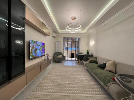 Elan №6044163 - Bakı, Neftçilər m., 3 otaqlı, 60 m², 4/5 mərtəbə