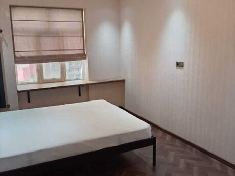 2 otaqlı köhnə tikili - Xətai r. - 65 m²