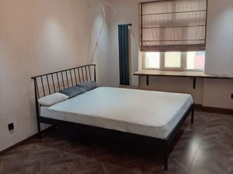 2 otaqlı köhnə tikili - Xətai r. - 65 m²