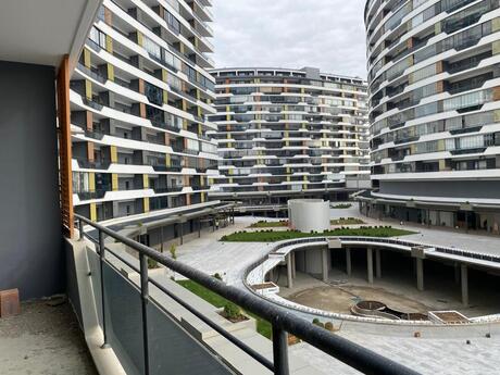 4-комн. новостройка - Бинагадинский р. - 166 м²