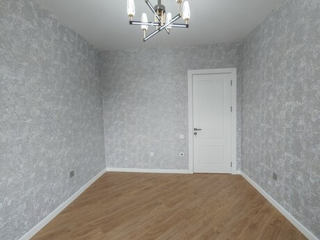3 otaqlı köhnə tikili - Bakıxanov q. - 90 m²