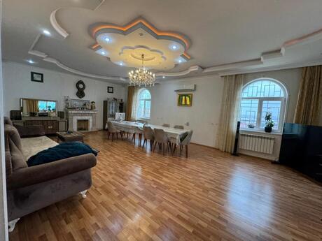 12-комн. дом/дача - м. Кара Караев - 1300 м²