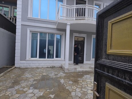 5 otaqlı həyət evi/bağ evi - Masazır q. - 160 m²