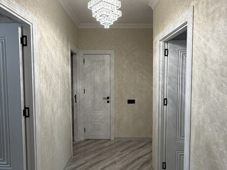 3 otaqlı köhnə tikili - Bakıxanov q. - 75 m²