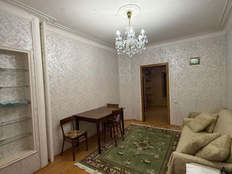 2 otaqlı köhnə tikili - Əhmədli m. - 60 m²