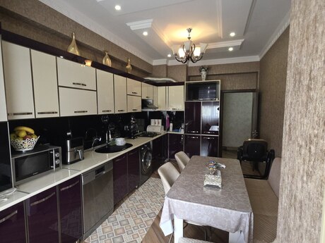3 otaqlı yeni tikili - Masazır q. - 83 m²