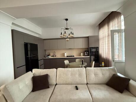 3 otaqlı yeni tikili - Elmlər Akademiyası m. - 110 m²