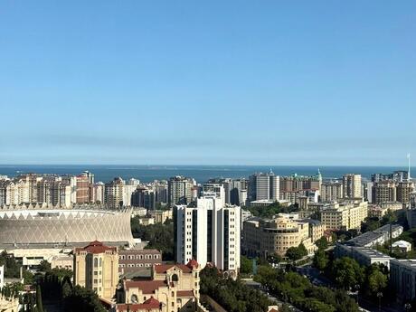 3 otaqlı yeni tikili - 8 Noyabr m. - 165 m²