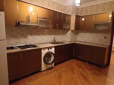 Объявление №6044388 - Баку, м. Ази Асланов, 2-комн., 99 м², 3/16 этаж