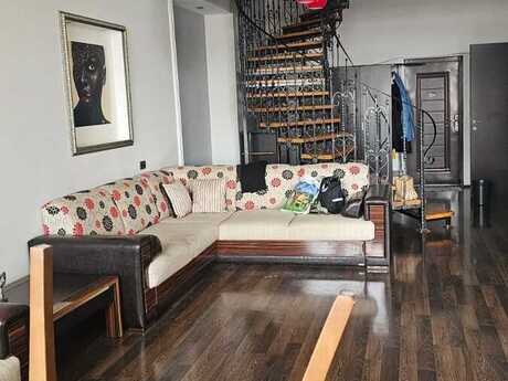 Elan №6044352 - Bakı, 28 May m., 3 otaqlı, 136 m², 16/17 mərtəbə