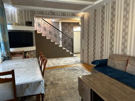4 otaqlı həyət evi/bağ evi - Badamdar q. - 180 m²