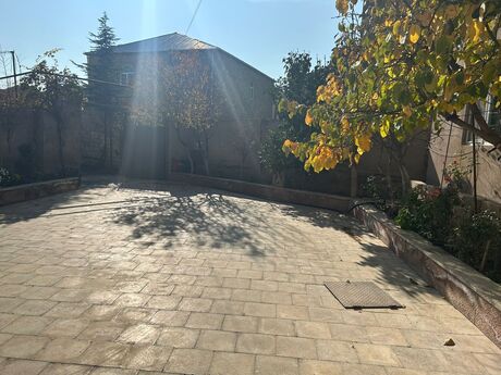 4 otaqlı həyət evi/bağ evi - Badamdar q. - 180 m²