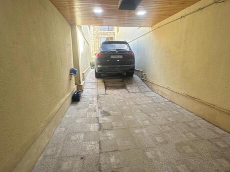 7 otaqlı həyət evi/bağ evi - Badamdar q. - 250 m²