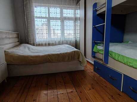 2-комн. вторичка - м. Ази Асланов - 68 м²