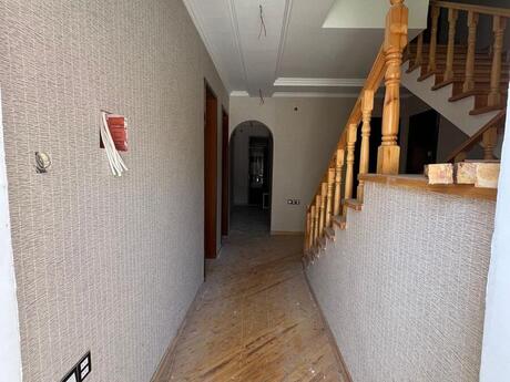 6 otaqlı həyət evi/bağ evi - Badamdar q. - 235 m²