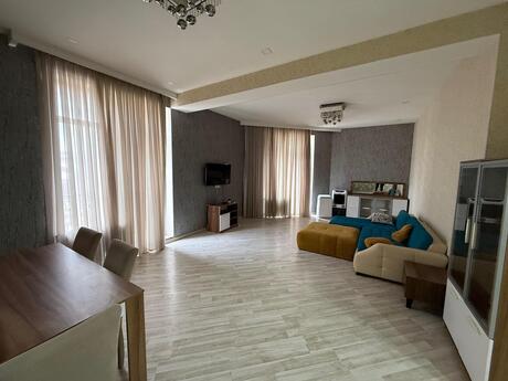 3 otaqlı yeni tikili - Ağ şəhər q. - 144 m²