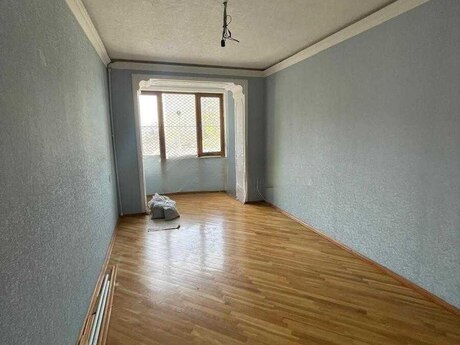 3 otaqlı köhnə tikili - İçəri Şəhər m. - 90 m²