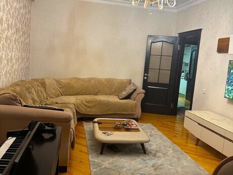 3 otaqlı yeni tikili - Həzi Aslanov m. - 120 m²