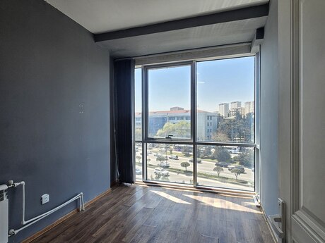 Obyekt - 20 Yanvar m. - 375 m²