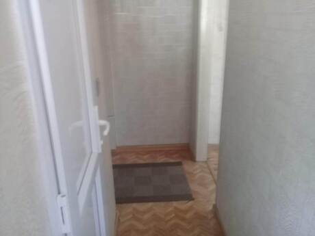 1 otaqlı köhnə tikili - Elmlər Akademiyası m. - 40 m²