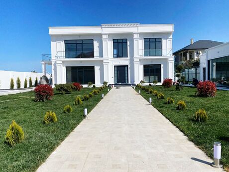 5 otaqlı həyət evi/bağ evi - Mərdəkan q. - 400 m²