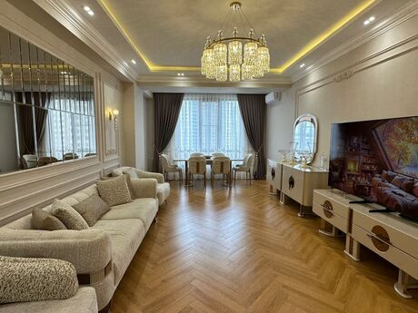 Elan №6044793 - Bakı, 28 May m., 3 otaqlı, 130 m², 12/17 mərtəbə