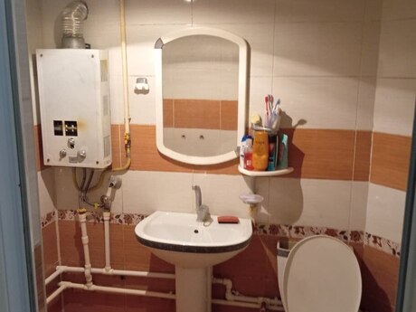 1 otaqlı köhnə tikili - Neftçilər m. - 30 m²