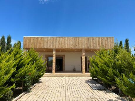 1 otaqlı həyət evi/bağ evi - Dübəndi q. - 120 m²