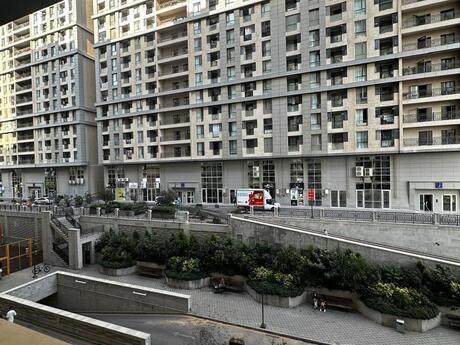 3 otaqlı yeni tikili - Xətai r. - 126 m²