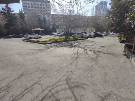2 otaqlı köhnə tikili - Memar Əcəmi m. - 66 m²