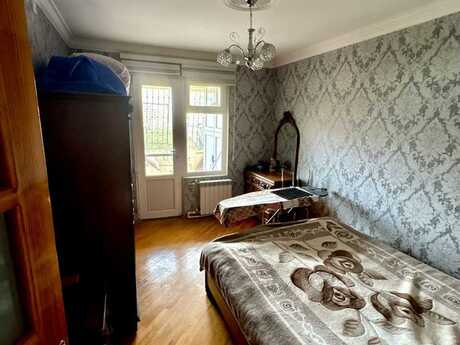 5 otaqlı köhnə tikili - Əhmədli m. - 110 m²