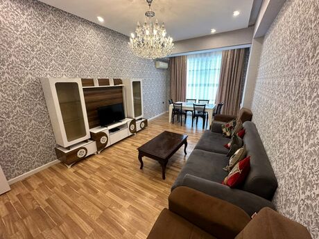 3-room apartment for rent, 120 m², Elmlər Akademiyası: 1 300 ₼/mo 5