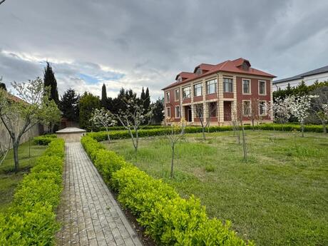5 otaqlı həyət evi/bağ evi - Buzovna q. - 800 m²