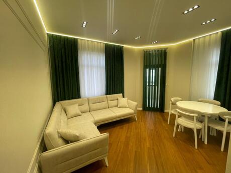 2 otaqlı yeni tikili - Şah İsmayıl Xətai m. - 70 m²