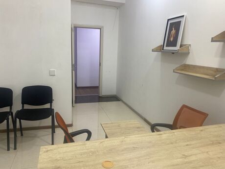 1 otaqlı ofis - 28 May m. - 14 m²
