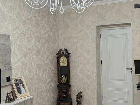 3 otaqlı köhnə tikili - Bakıxanov q. - 80 m²