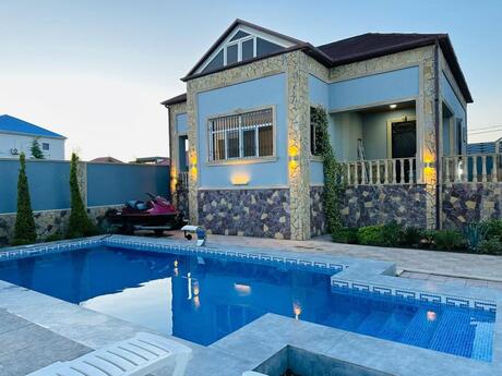 4 otaqlı həyət evi/bağ evi - Türkan q. - 300 m²