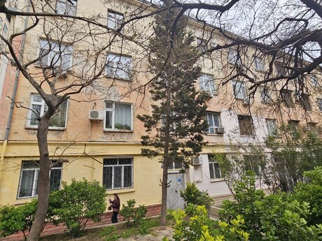 Объявление №6045216 - Баку, м. Низами, 3-комн., 90 м², 3/5 этаж