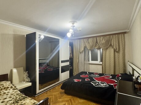 Obyekt - Elmlər Akademiyası m. - 65 m²