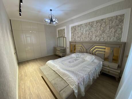 3-комн. новостройка - Насиминский  р. - 115 м²
