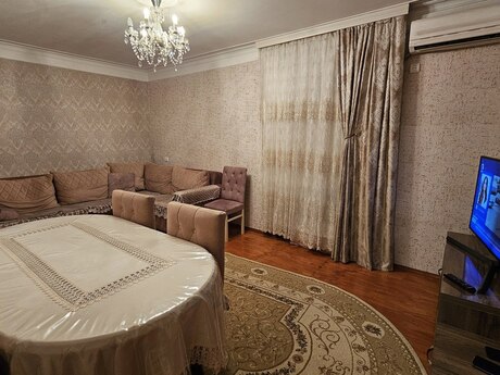 2 otaqlı köhnə tikili - İnşaatçılar m. - 50 m²