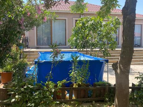 3 otaqlı həyət evi/bağ evi - Novxanı q. - 130 m²