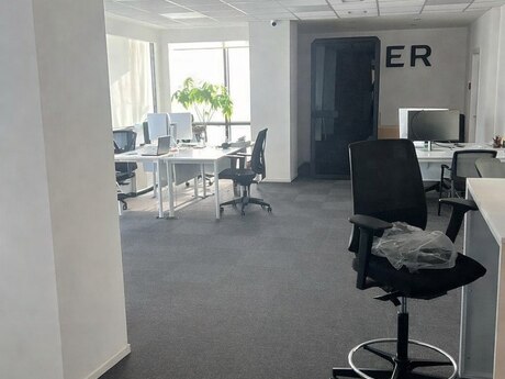 6 otaqlı ofis - 8 Noyabr m. - 260 m²